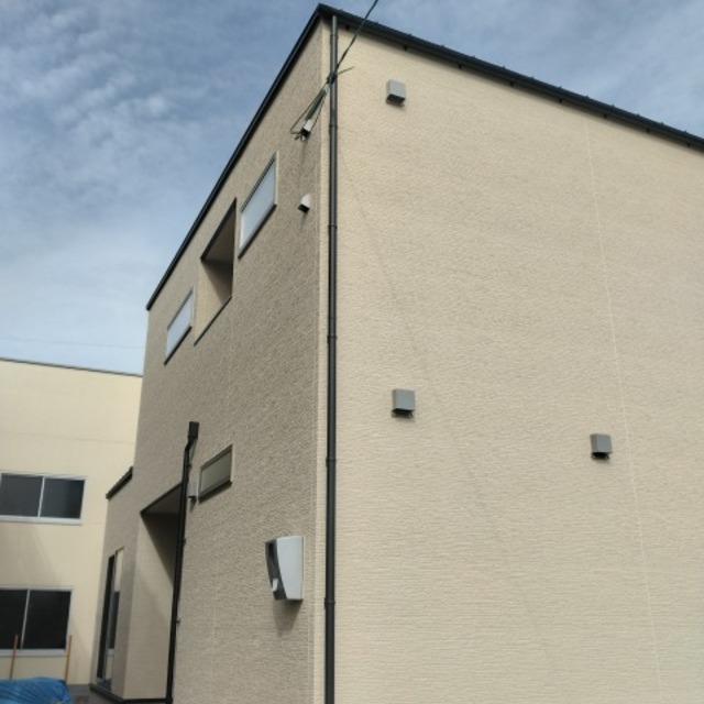 対面キッチンの家の画像